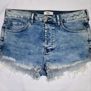 Forever 21 - Demin Shorts